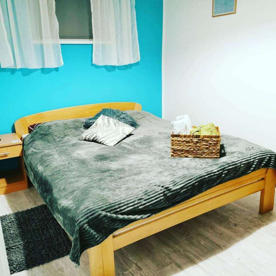 Apartman Azra Кикинда Экстерьер фото