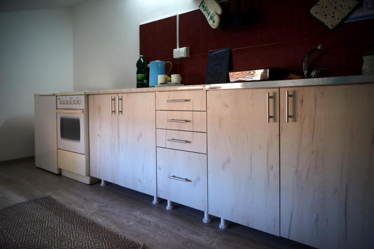 Apartman Azra Кикинда Экстерьер фото